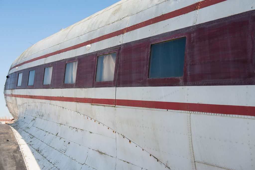 Plane windows